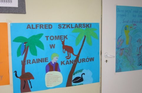 Plakat na języku polskim