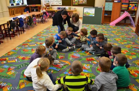 Wolontariat z AIESEC - studentki z Gruzji i Rosji