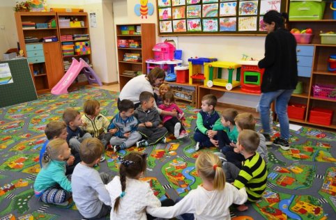 Wolontariat z AIESEC - studentki z Gruzji i Rosji