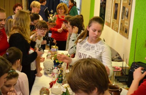 Kiermasz ozdób światecznych