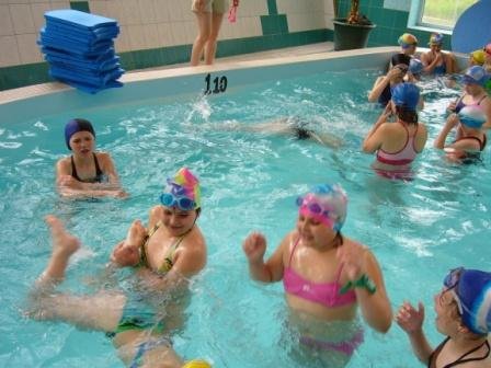 Wyjazdy uczniów na pływalnię w Leżajsku