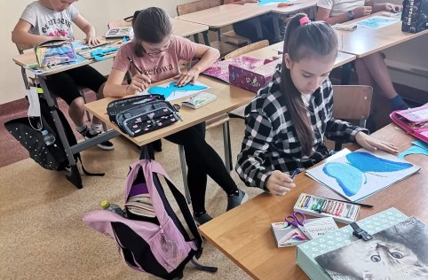 #challengeniebieskiemotyle2021