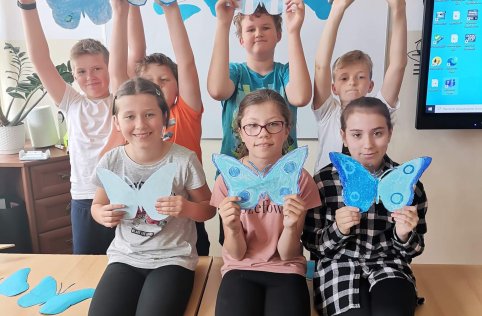 #challengeniebieskiemotyle2021