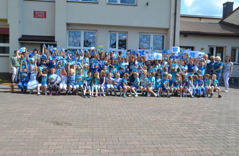 #challengeniebieskiemotyle2021