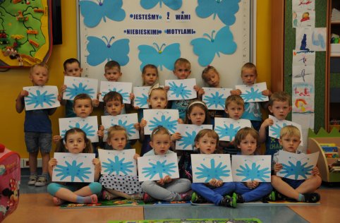 #challengeniebieskiemotyle2021