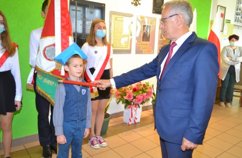Pasowanie na ucznia klasy I oraz Święto Patrona Szkoły