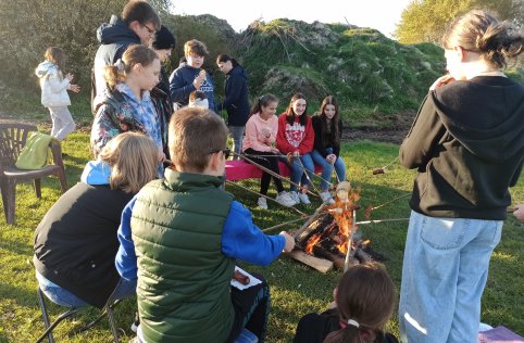 Ognisko z okazji Dnia Chłopaka 