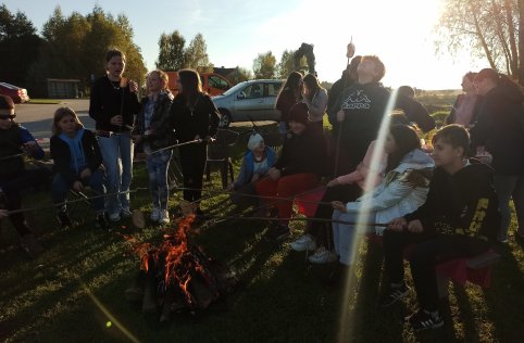 Ognisko z okazji Dnia Chłopaka 