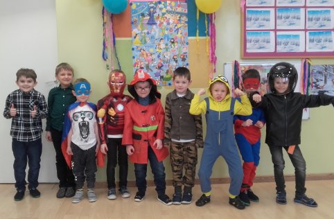 Zabawa karnawałowa u zerówiaków