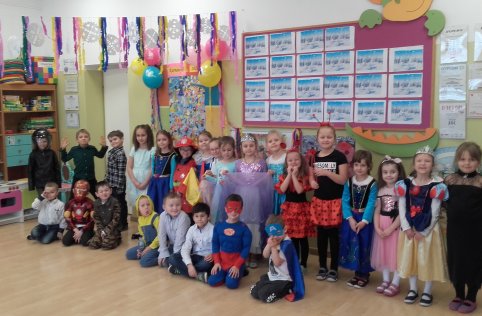 Zabawa karnawałowa u zerówiaków