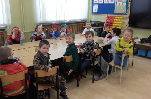 Zabawa karnawałowa u zerówiaków