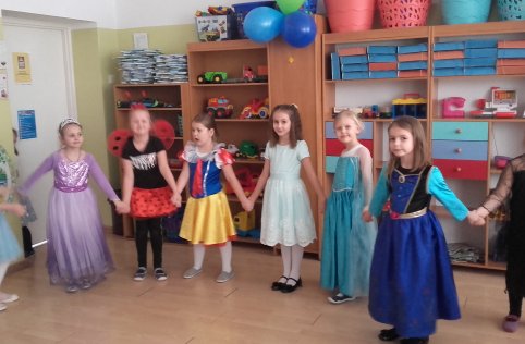 Zabawa karnawałowa u zerówiaków