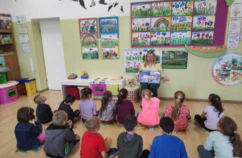 Spotkanie czytelnicze w zerówce