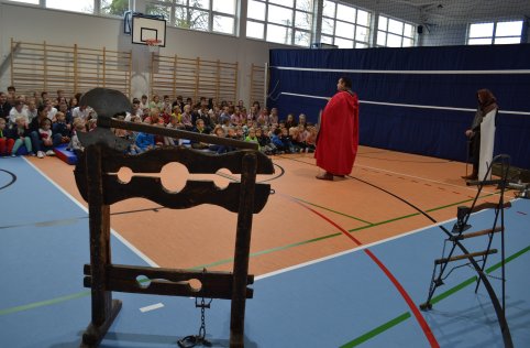 Lekcja historii na żywo