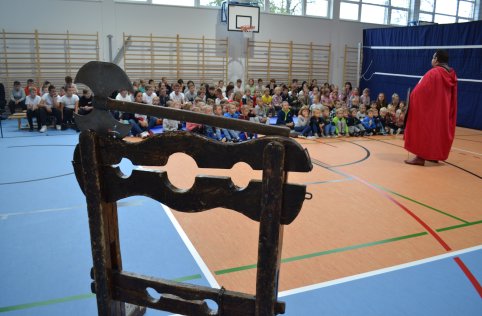 Lekcja historii na żywo