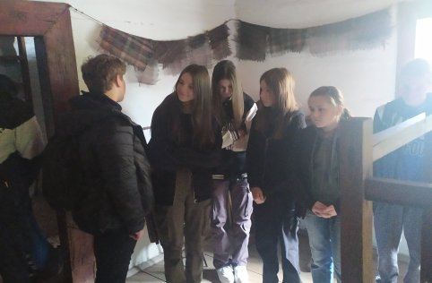 Wyjazd na przedstawienie teatralne 