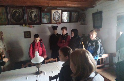 Wyjazd na przedstawienie teatralne 