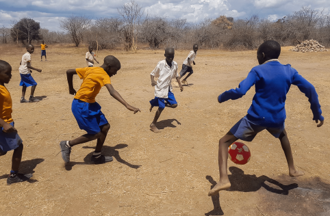 Akcja społeczna "Piłki dla Afryki"