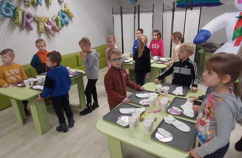 Wycieczka zerówki do BCK