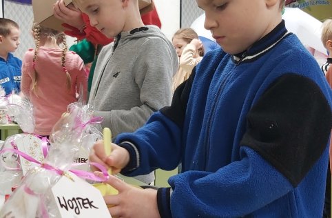 Wycieczka zerówki do BCK