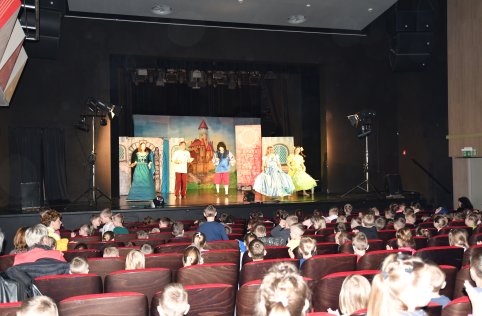 Przedszkole z wizytą na policji