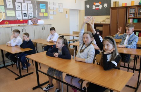 Pokazy fizyczne i chemiczne w naszej szkole