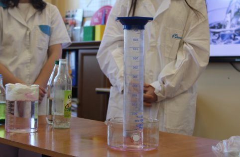 Pokazy fizyczne i chemiczne w naszej szkole