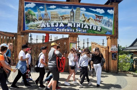 Wycieczka do Parku Rozrywki i Miniatur