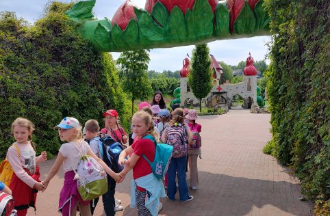 Wycieczka klas I-III do Magicznych Ogrodów