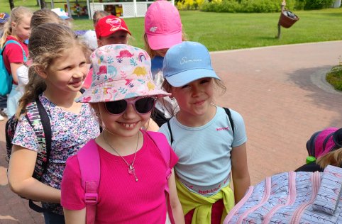 Wycieczka klas I-III do Magicznych Ogrodów