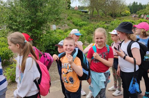 Wycieczka klas I-III do Magicznych Ogrodów