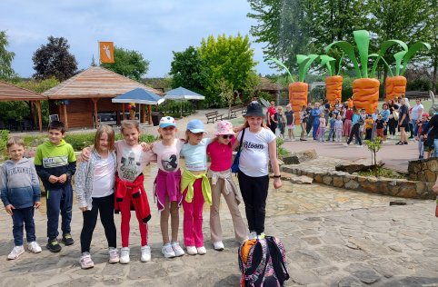 Wycieczka klas I-III do Magicznych Ogrodów