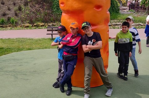 Wycieczka klas I-III do Magicznych Ogrodów