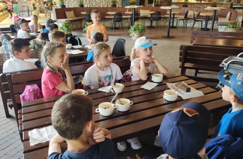 Wycieczka klas I-III do Magicznych Ogrodów