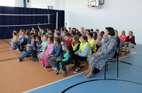 Spotkanie prewencyjne z przedstawicielami policji 