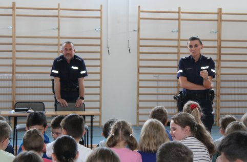 Spotkanie prewencyjne z przedstawicielami policji 