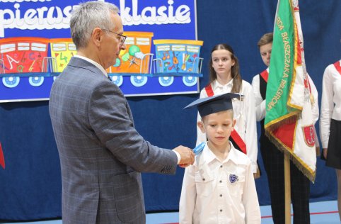 Ślubowanie i pasowanie na ucznia