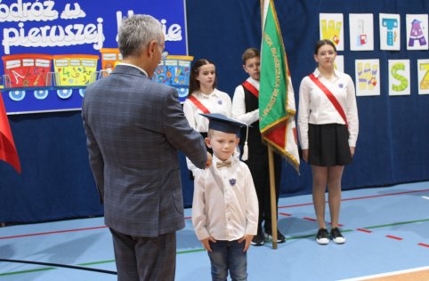 Ślubowanie i pasowanie na ucznia