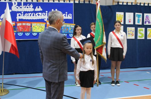 Ślubowanie i pasowanie na ucznia
