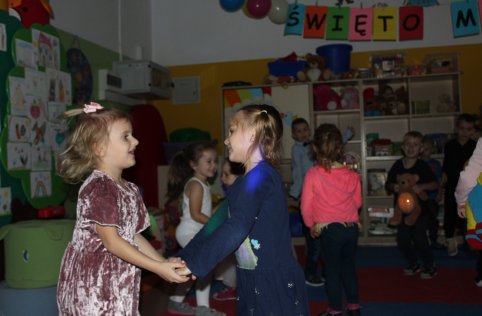 Dzień Pluszowego Misia. Andrzejki 