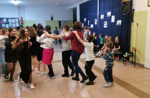 Andrzejki w klasach IV-VIII