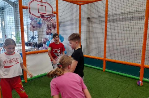 Mikołajkowy wyjazd uczniów klasy IV