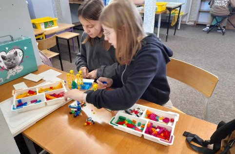 Zajęcia z robotyki - grudzień 2023