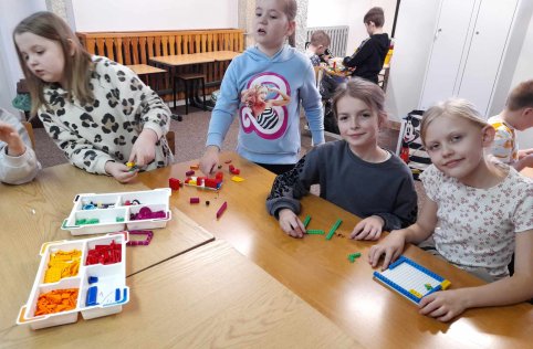 Zajęcia z robotyki - grudzień 2023