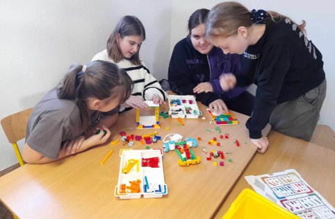 Zajęcia z robotyki - grudzień 2023