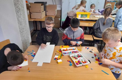 Zajęcia z robotyki - grudzień 2023