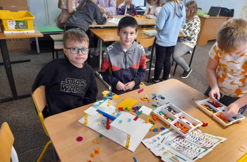 Zajęcia z robotyki - grudzień 2023