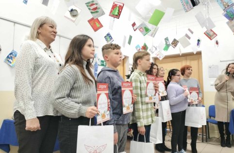 Wyróżnienie w konkursie na kartkę bożonarodzeniową