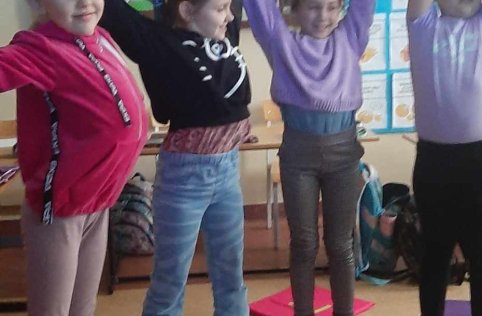Zajęcia z Uważnej Edukacji w klasach I-III