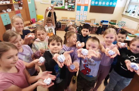 Zajęcia z Uważnej Edukacji w klasach I-III